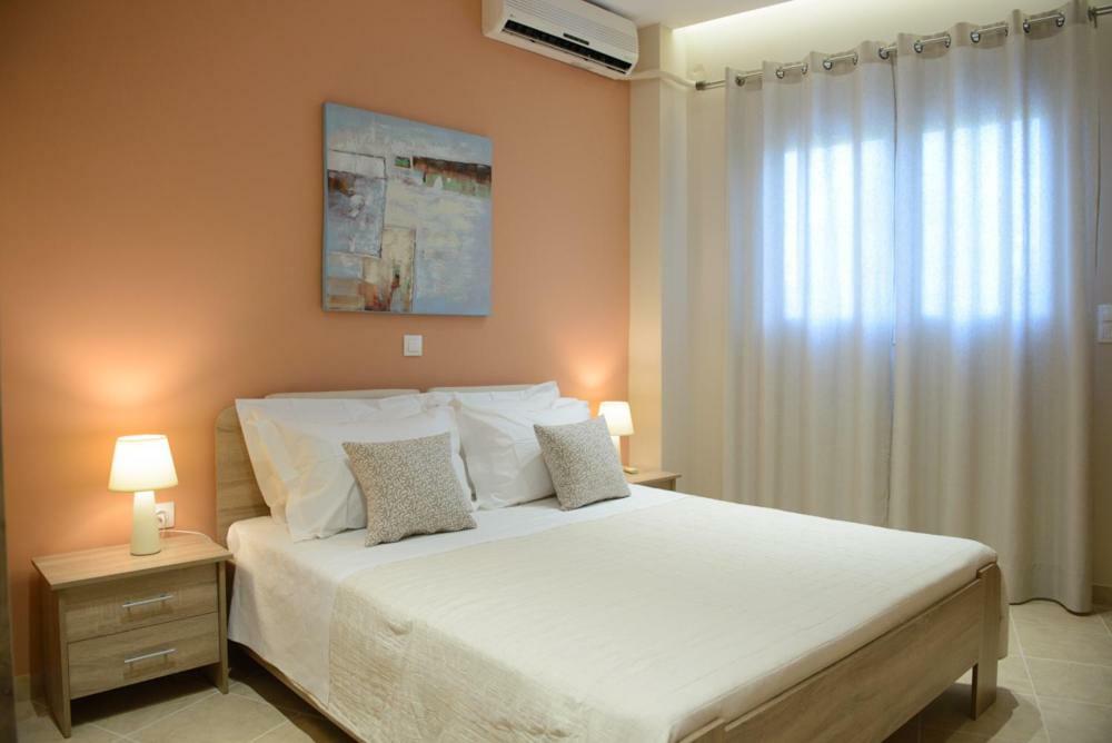 Beautiful House In Alimos Near To The Beach And Metro เอเธนส์ ภายนอก รูปภาพ