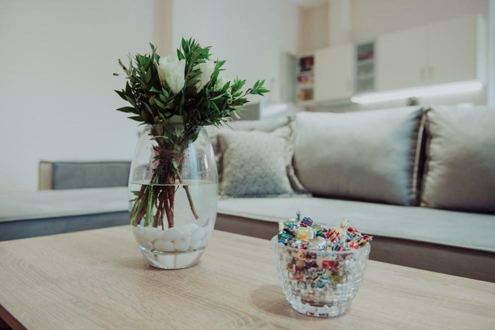 Beautiful House In Alimos Near To The Beach And Metro เอเธนส์ ภายนอก รูปภาพ